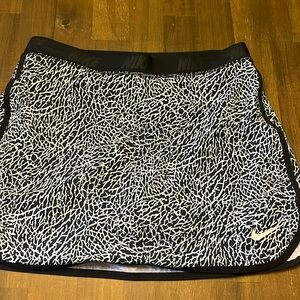 Nike golf small dri fit shirt